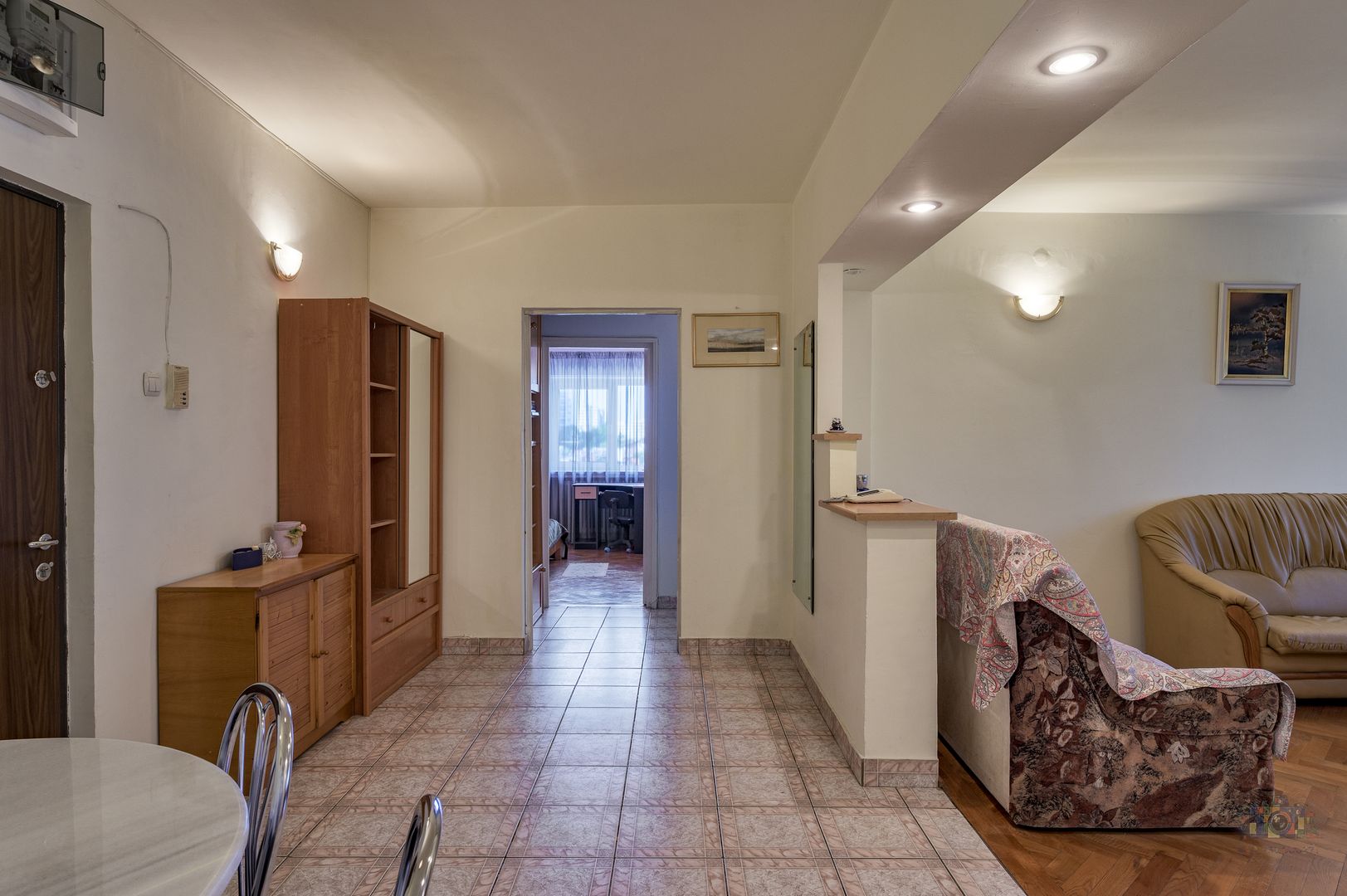 3 camere spațioase, vedere spre parc | Vatra Luminoasă - Poză 19
