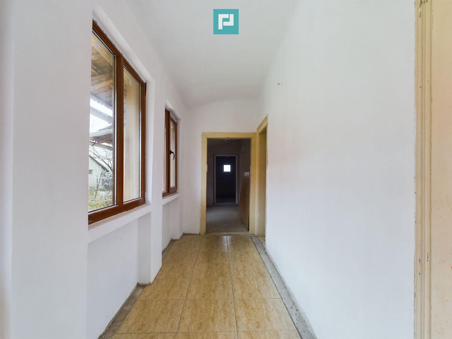 Oportunitate unică! Casă reabilitată parțial în Nitckidorf - Poză 2