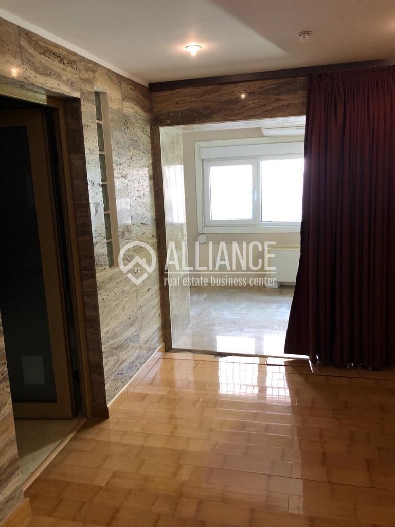 Faleza Nord - (Cod 12) - De inchiriat Apartament 5 Camere - Poză 6