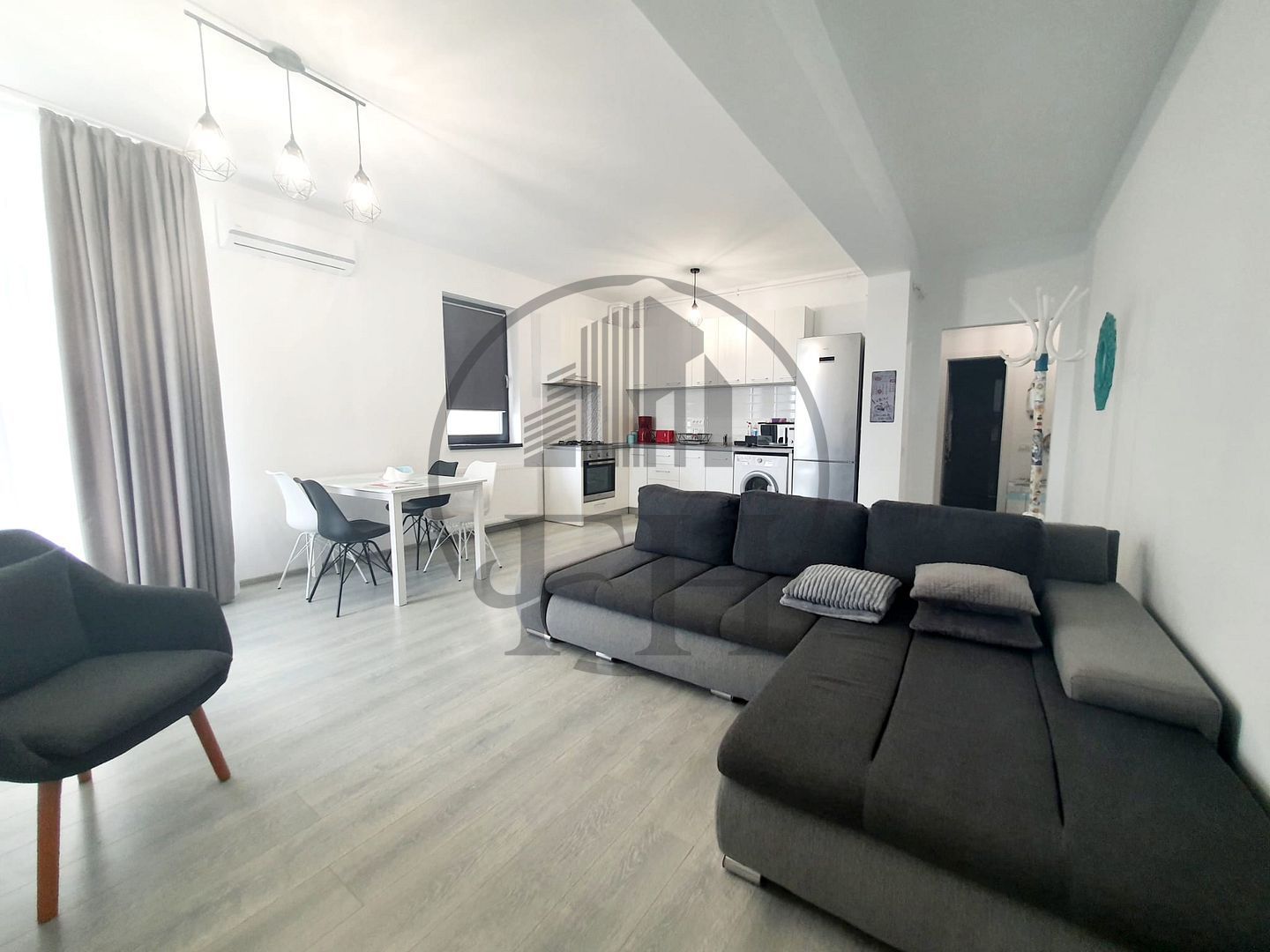 SOLD/ VANDUT Apartament cu 2 camere de vanzare Mamaia Nord - Poză 9