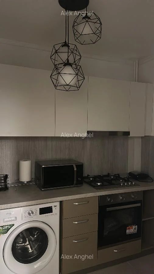 Apartament de inchiriat 3 camere zona Tineretului - Poză 9