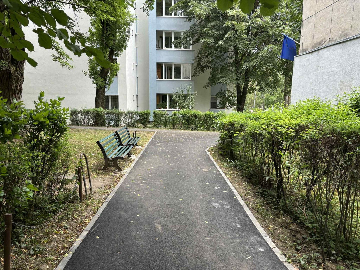 Apartament cu 2 camere (Moldovei-Aleea Covasna) - Poză 8