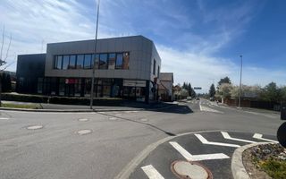 SPAȚIU COMERCIAL PREMIUM, LOCAȚIE EXCELENTĂ PENTRU BRANDURI CU AMBIȚII - Poză 2
