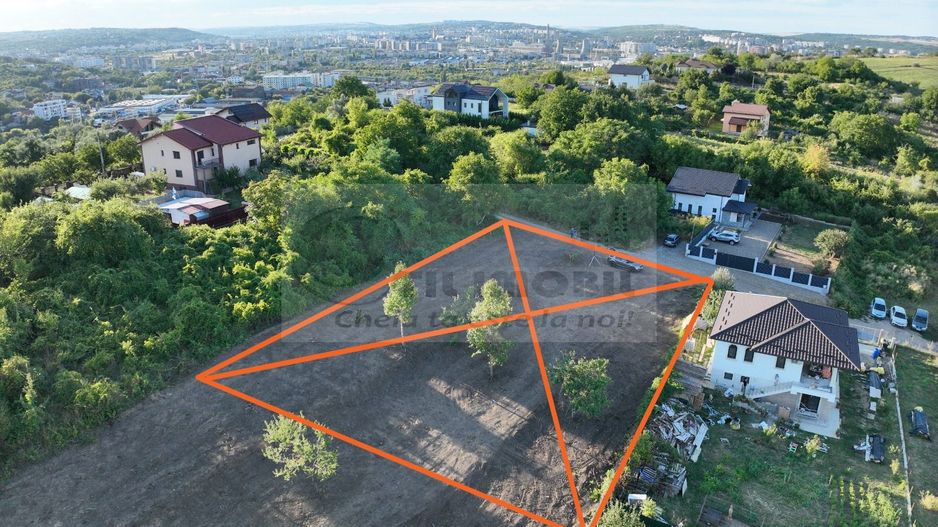 Teren intravilan 1.200 mp cu PUZ aprobat – Bucium – 102.000 € - Poză 4