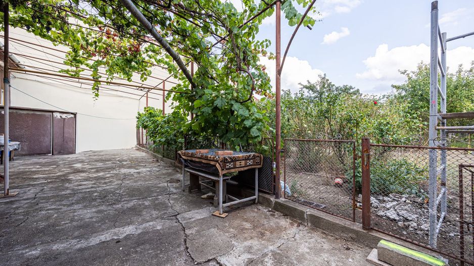 Casă în Grădiște în cel mai căutat cartier al Aradului - teren 316 mp - Poză 6