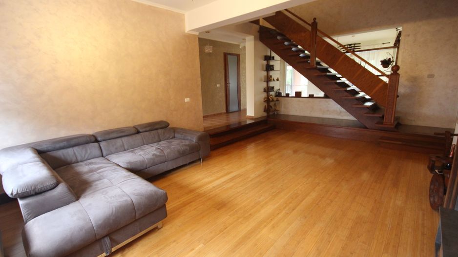 Casa individuala, ideala pentru o familie - Poză 28