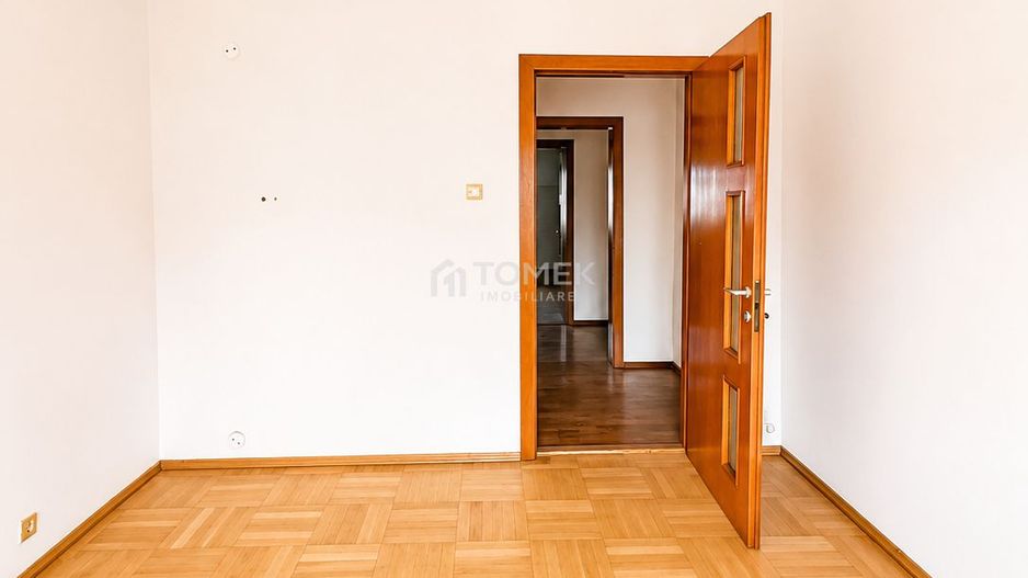 Apartament 4 camere suprafata mare zona Scriitorilor Brasov - Poză 5
