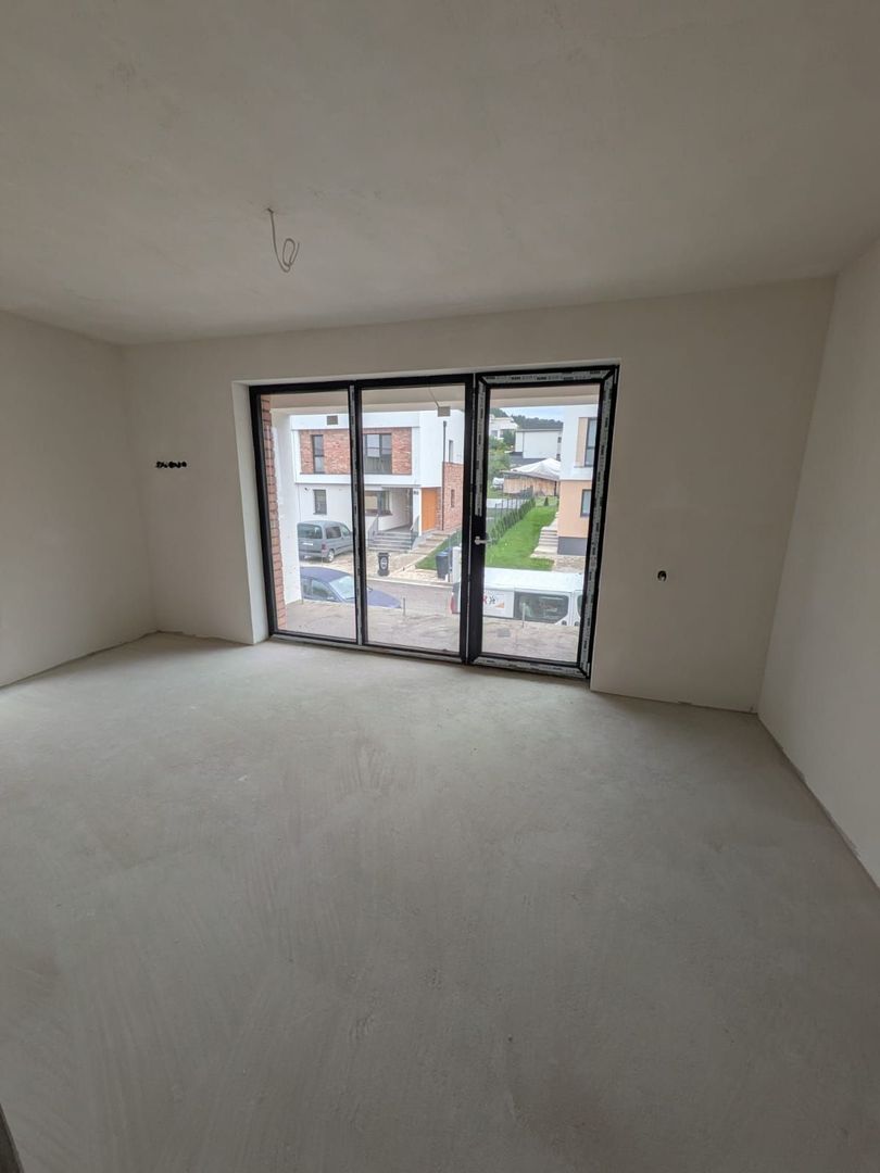 Duplex semifinisat, zona Vivo - Poză 12