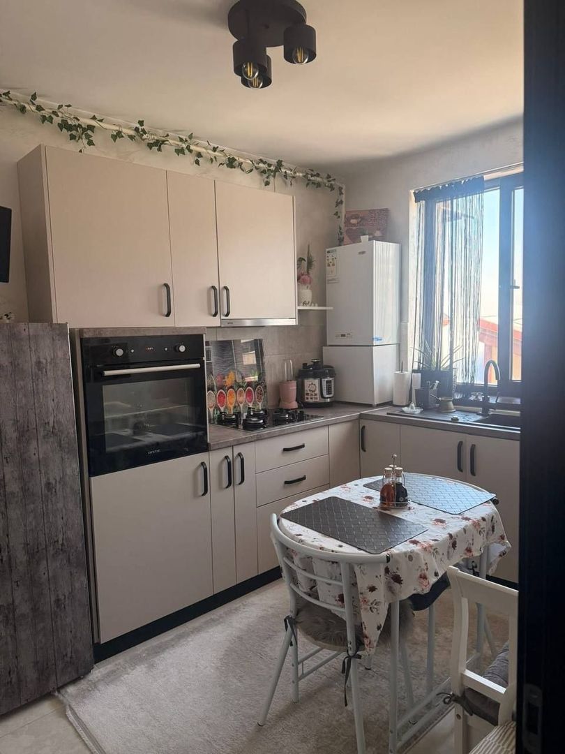 Vanzare apartament 3 camere - Poză 9