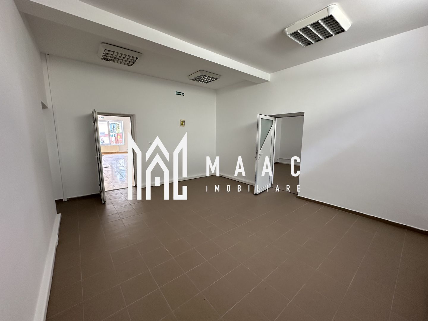 Spatiu Comercial | 200mp | Parcari | Zona Centrala - Poză 4