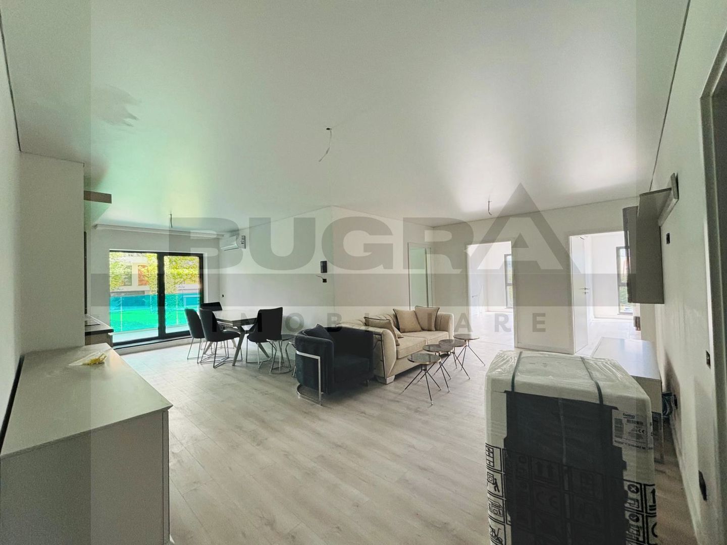 Apartament 4 camere modern, prima inchiriere, garaj, zona Golden Tulip - Poză 8