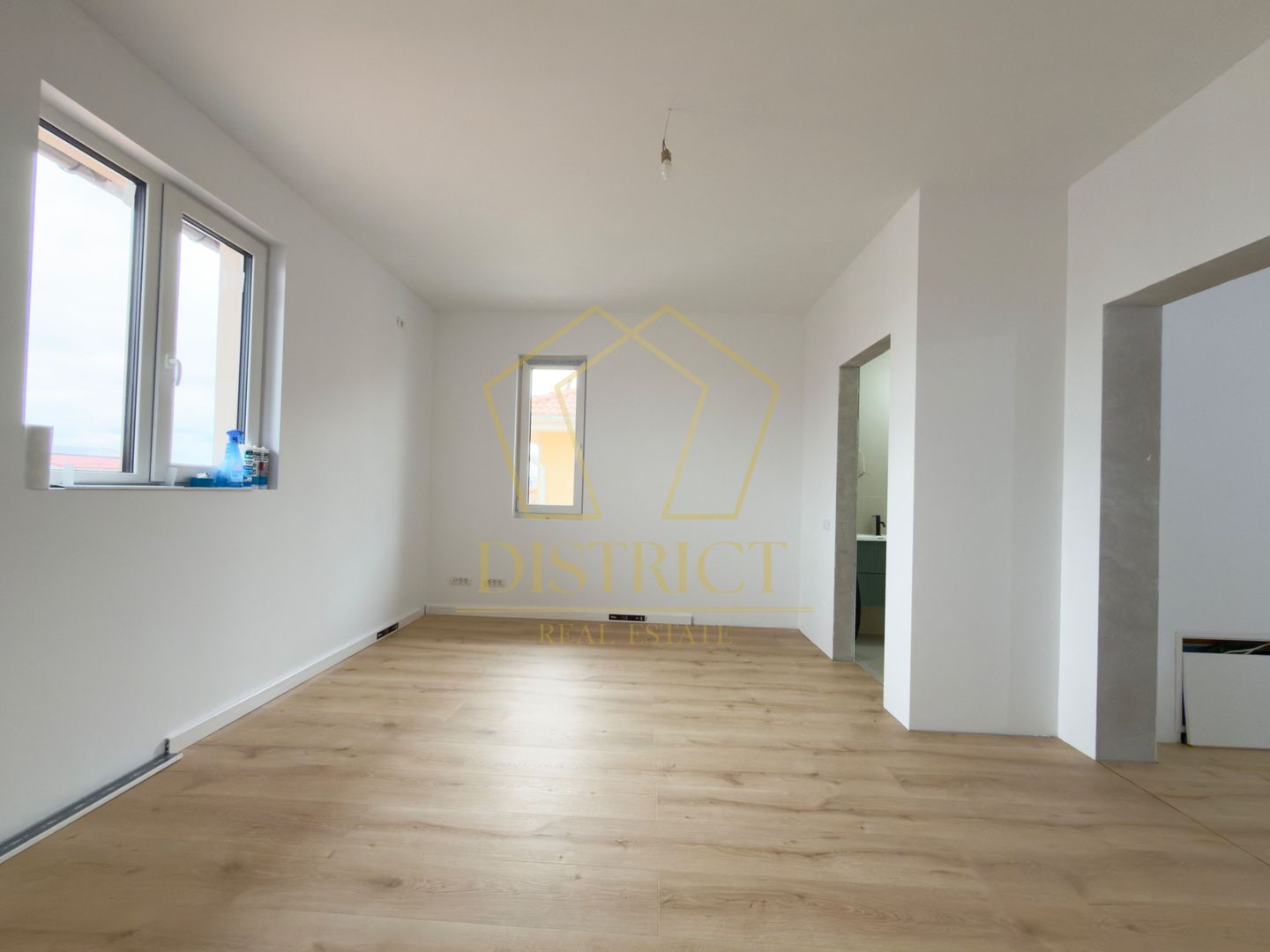 Duplex modern 4 camere si 3 bai | Dumbravita – Zona Cora - Poză 5