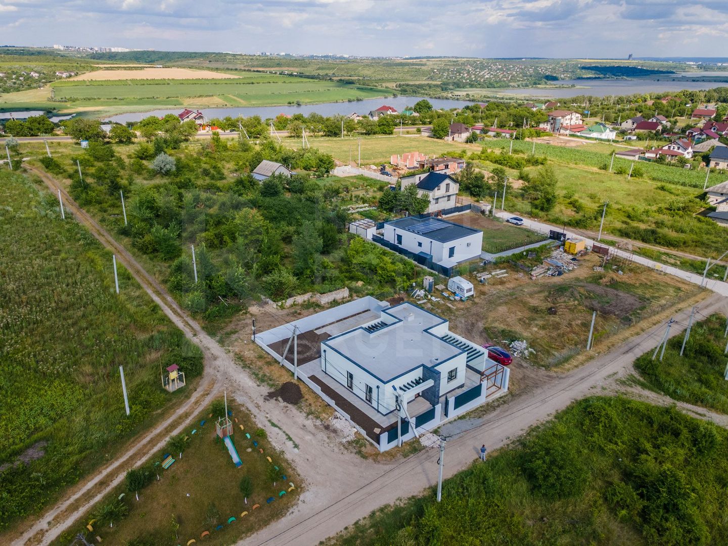Vânzare, Casă Hi-Tech, 4 camere, str. Ion Suruceanu, Ialoveni - Poză 11