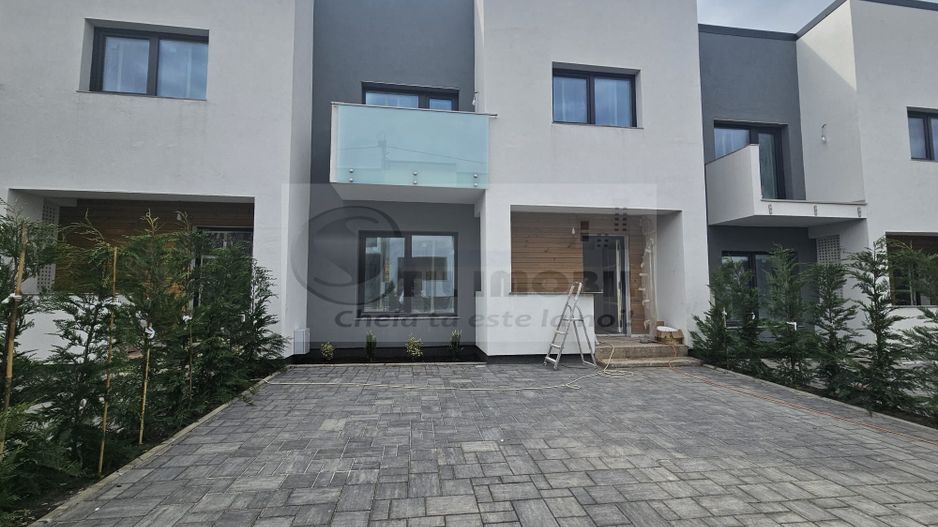 Vila insiruita - Popas Pacurari - Poză 11