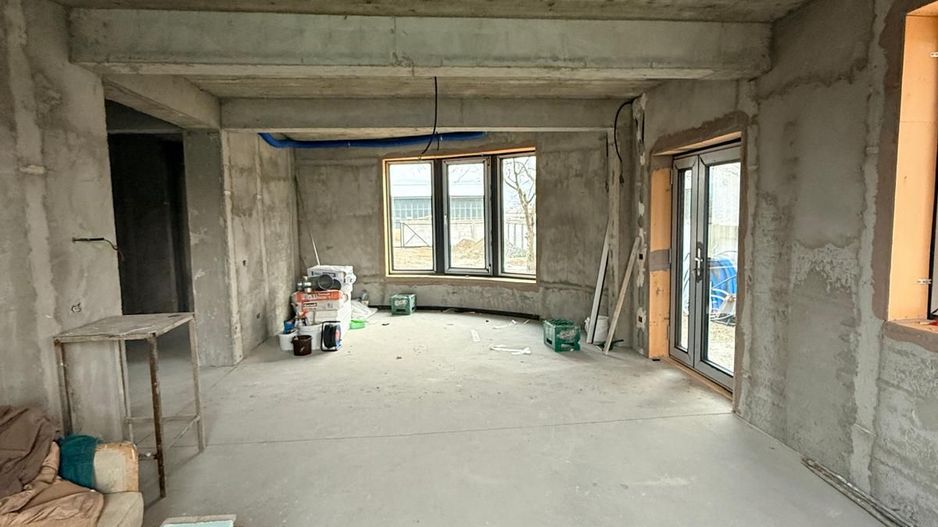 DE VÂNZARE sau SCHIMB - Vilă P+M semifinisată, zona Moara Grecilor; - Poză 3