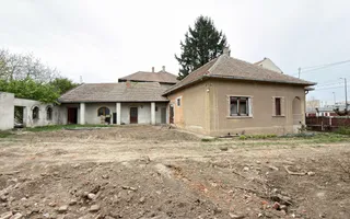 Proprietate cu 2 case | Teren 546 mp | Str. Albinelor Nr.18 - Carei - Poză 17