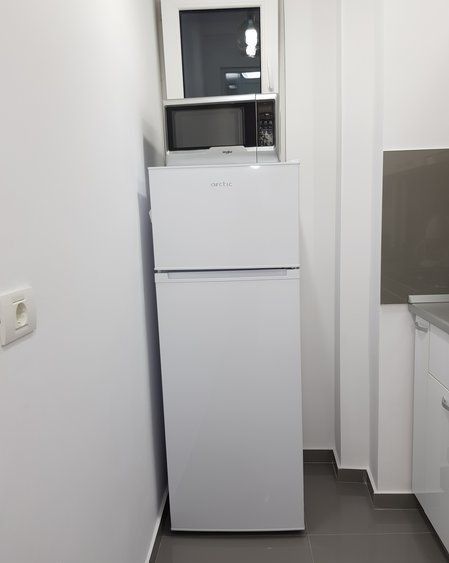 Închiriere 2 Camere Ultracentral, Vedere Dambovita, Renovat - Poză 6