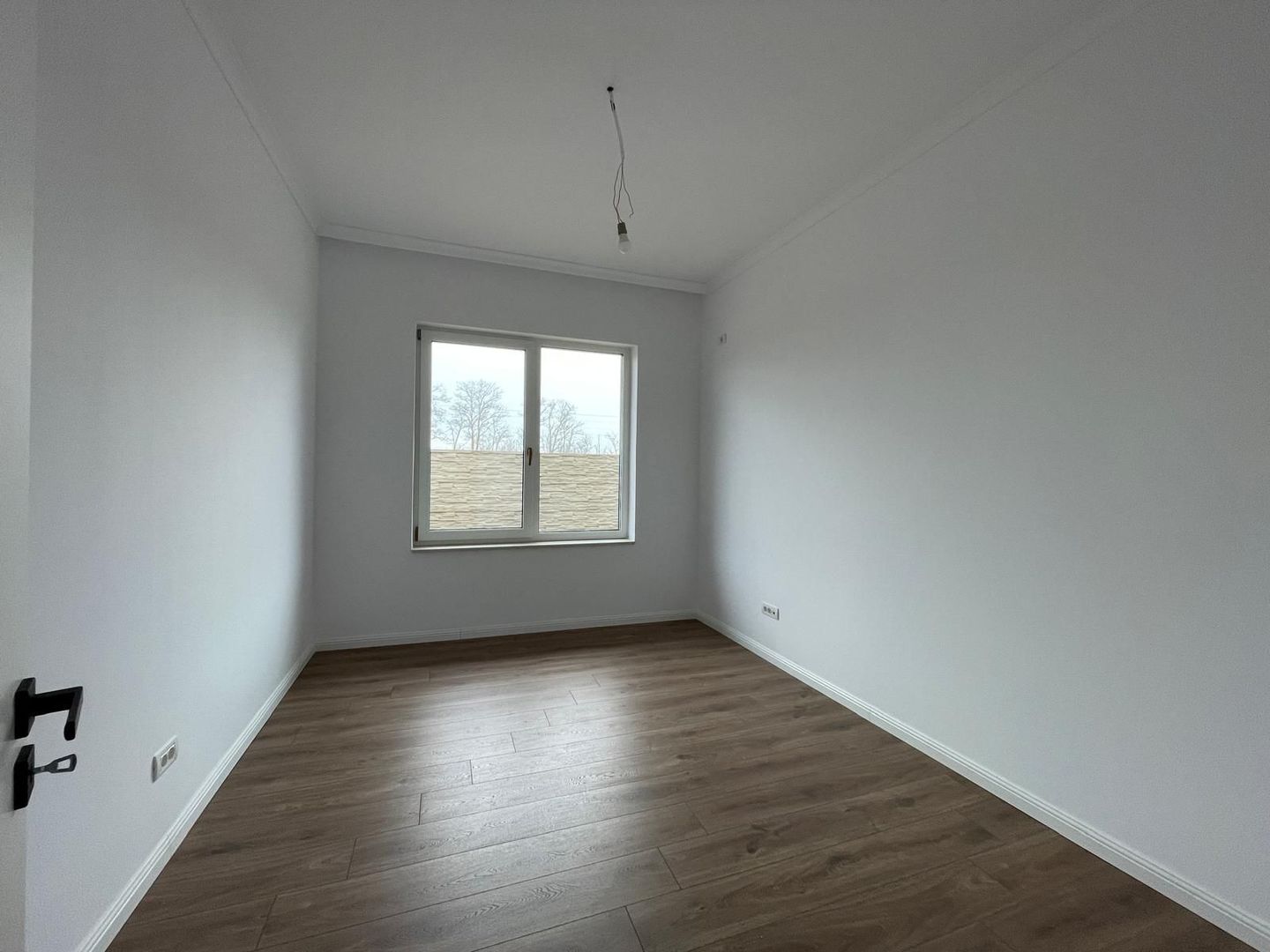 Duplex Parter - 85 mp - Mosnita Noua - Zona Valery - Poză 5