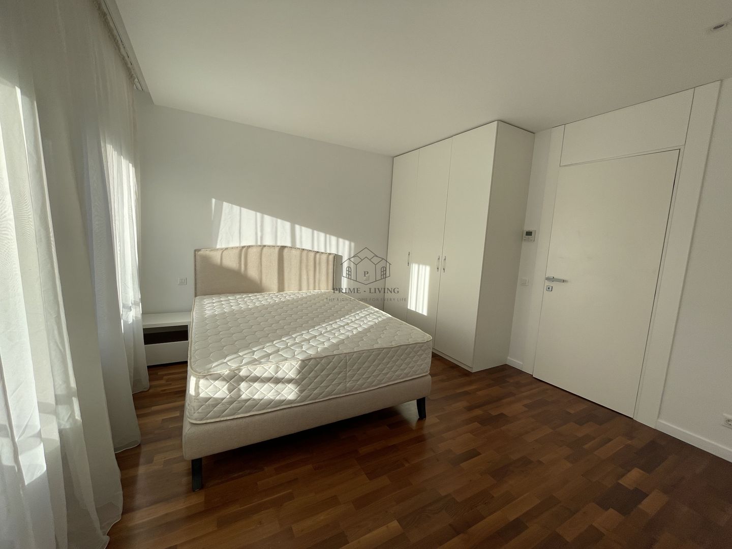 APARTAMENT CU 4 DORMITOARE DEOSEBIT LA INCHIRIERE LANGA PARC KISELEFF - Poză 15