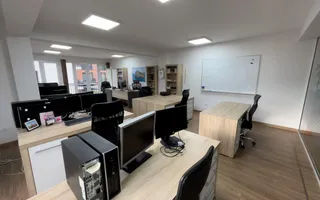 Spațiu de birouri de 95 mp + terasa 90 mp zona Centrala - Poză 12
