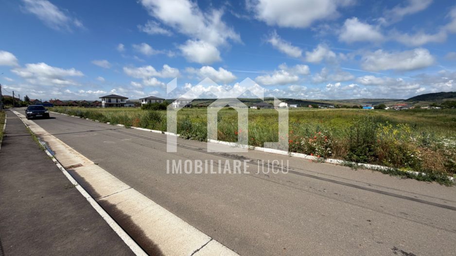Teren intravilan | Dezvoltare Rezidențială – 6600 mp | Jucu de MIjloc - Poză 2