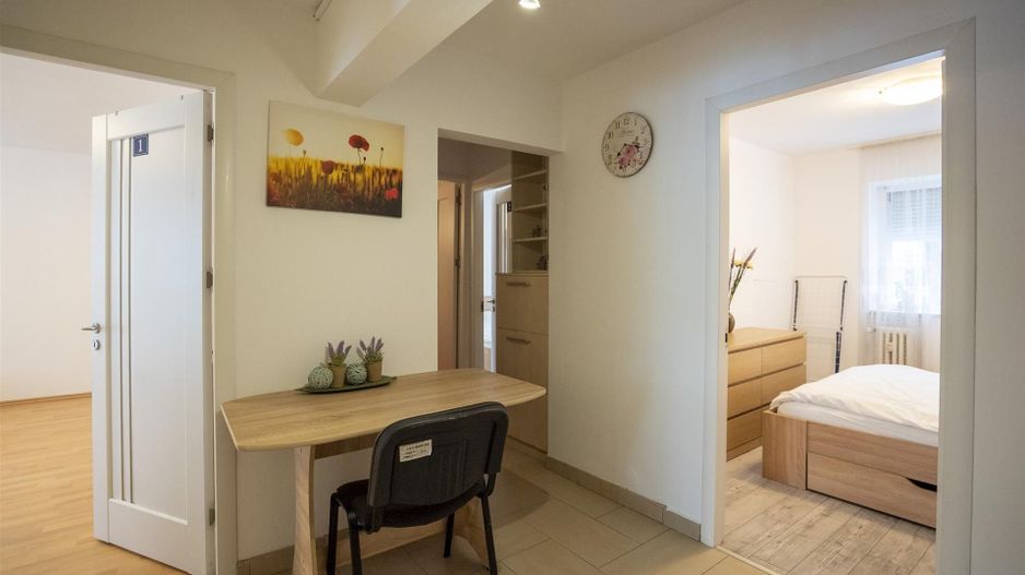 Apartament 4 camere 2 bai etaj 1 Iosia - Poză 5