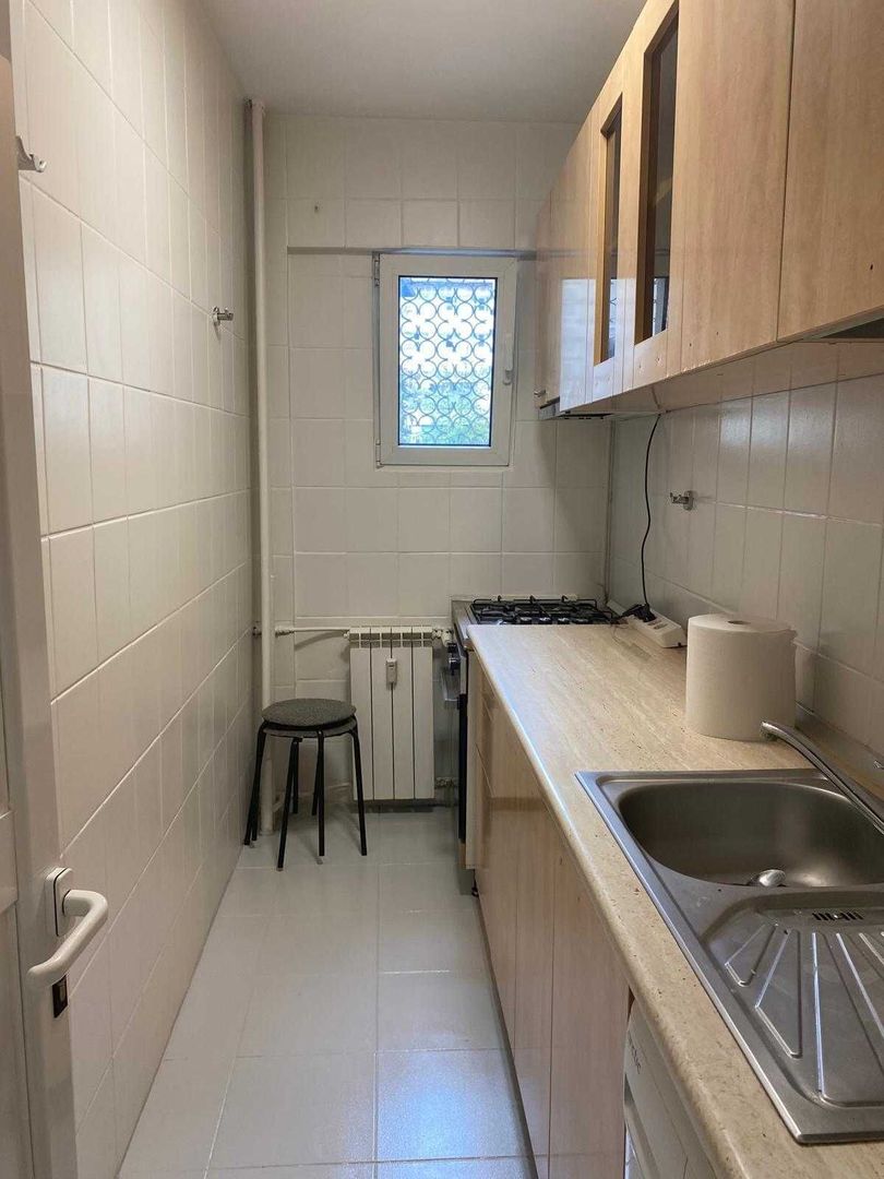 Inchiriez garsoniera Dorobanti (liceul Caragiale) - Poză 4