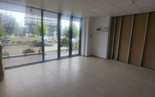 Spatiu comercial de închiriat, zona Tractorul, vizavi de Mall Coresi - Poză 3