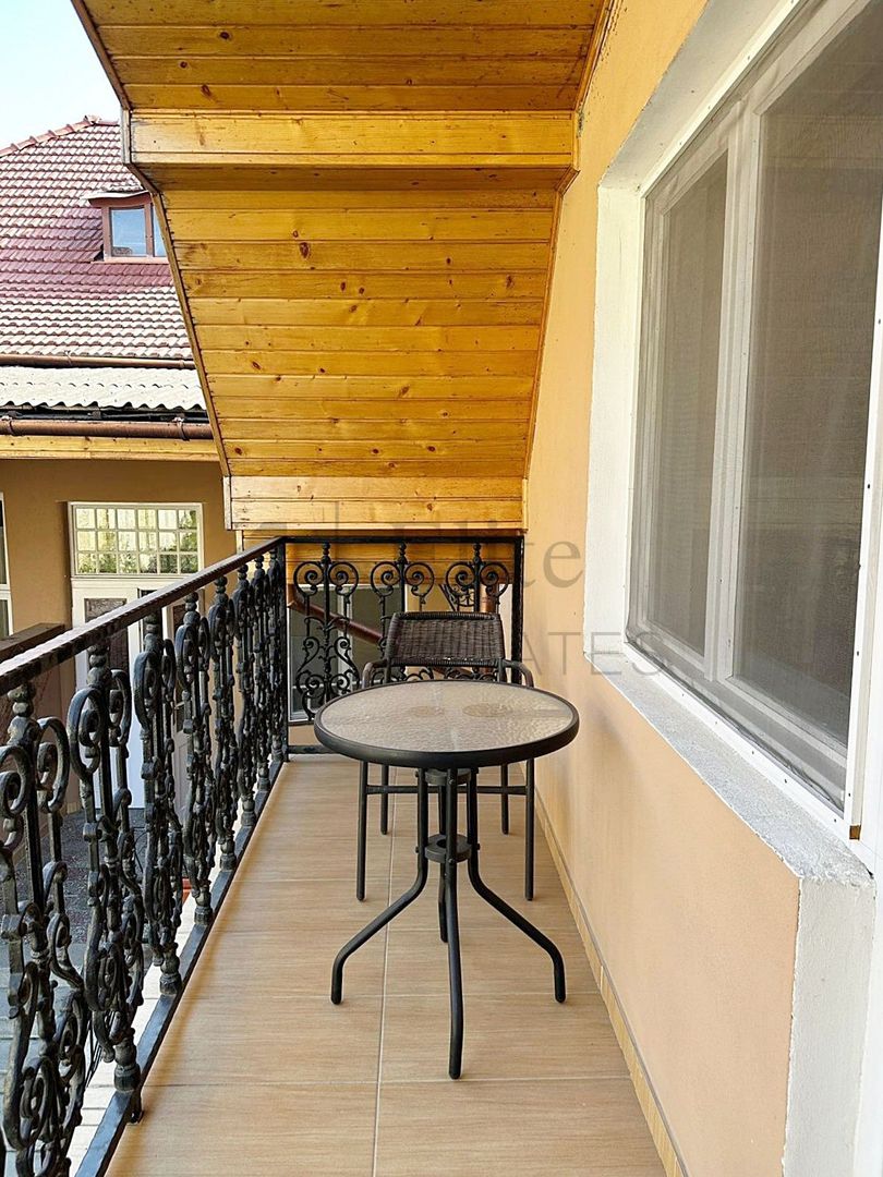 2 Case de inchiriat ultracentral in Oradea - Poză 18