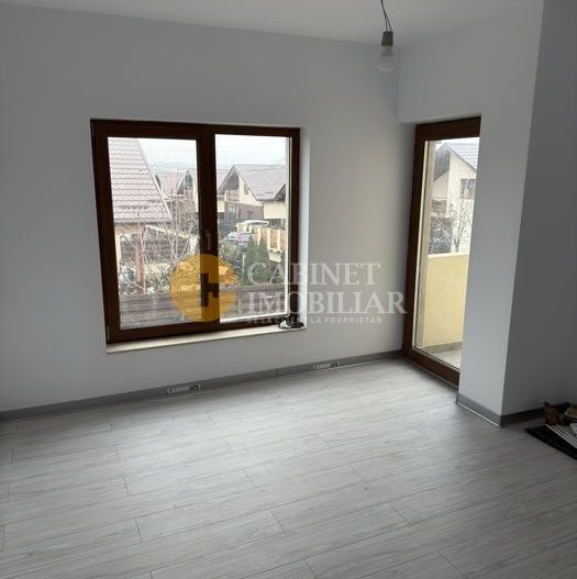Casa PREMIUM la Asfalt - Garaj - 4 camere 2 bai - INTABULATA - Poză 7