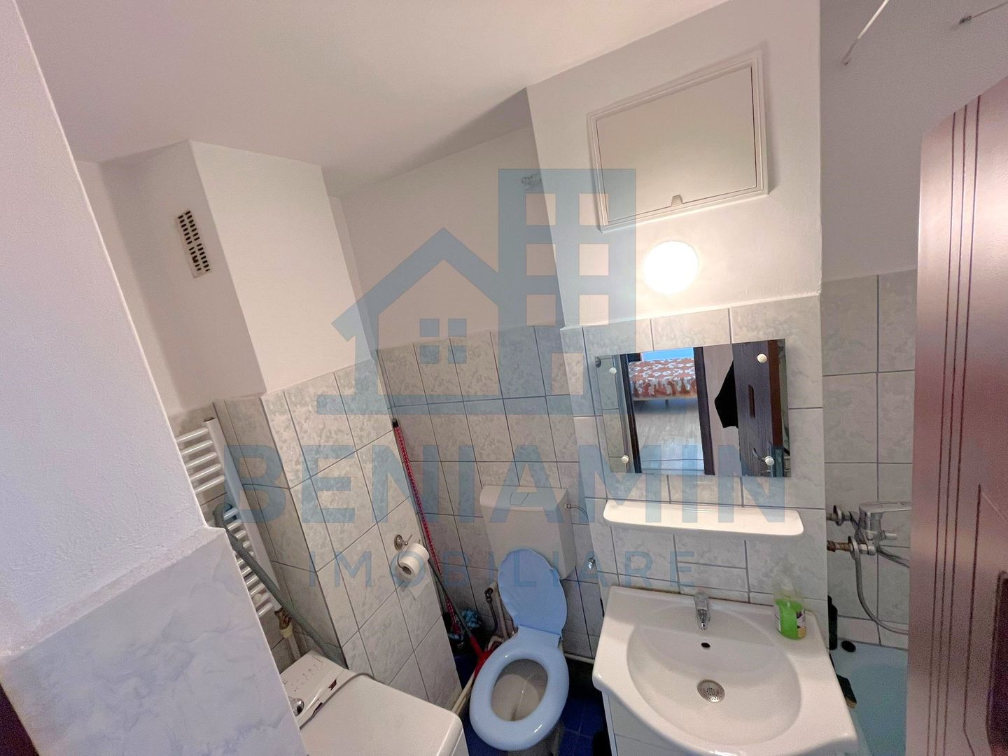 Garsoniera-Centrala Termica-1 Mai Bulevard-etaj 3-Disponibila imediat - Poză 4