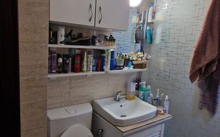 2 camere semidecomandate, etajul 2- Brazda lui Novac! - Poză 8