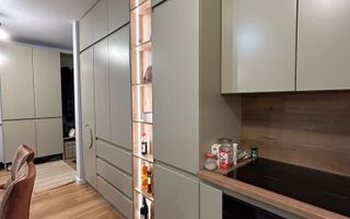 Vanzare apartament cu 3 camere, etaj intermediar, terasa, parcare! - Poză 10