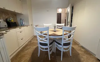 Capitol - Apartament frumos cu 3 camere și vedere la mare - Poză 11