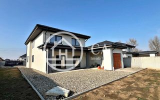 Casă de vânzare P+E cu 4 camere în zona Nufărul, Oradea - Poză 3