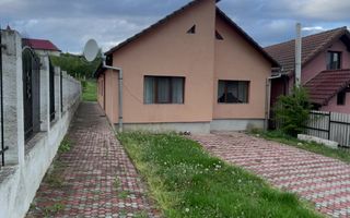 Casa de vanzare in Spatac - Poză 1