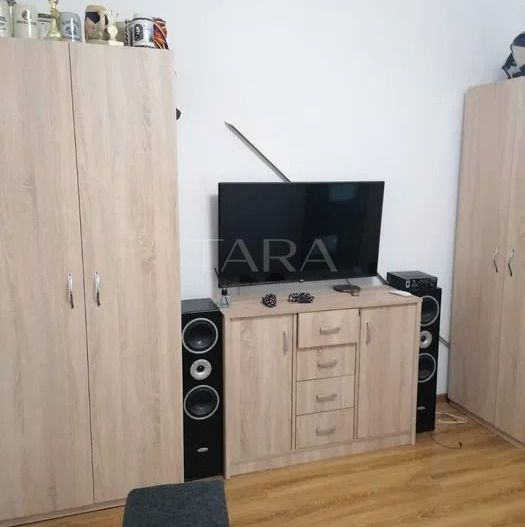 Apartament 2 camere zona Florilor – 67 mp, mobilat, ideal investiție. - Poză 3