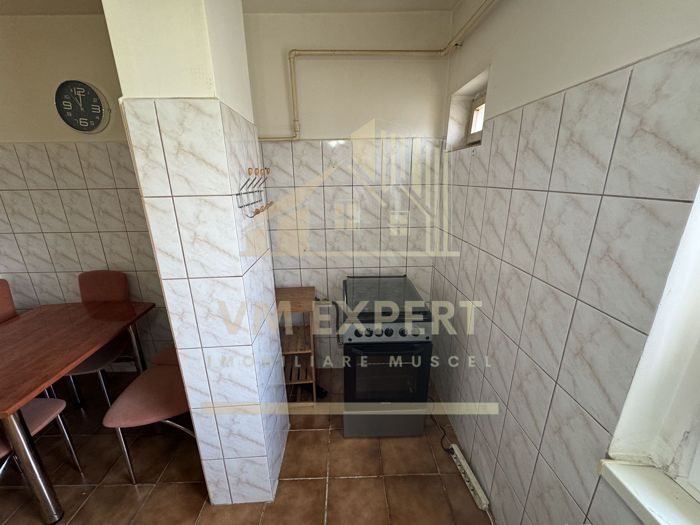 APARTAMENT 2 CAMERE ETAJ 4 VISOI - Poză 8