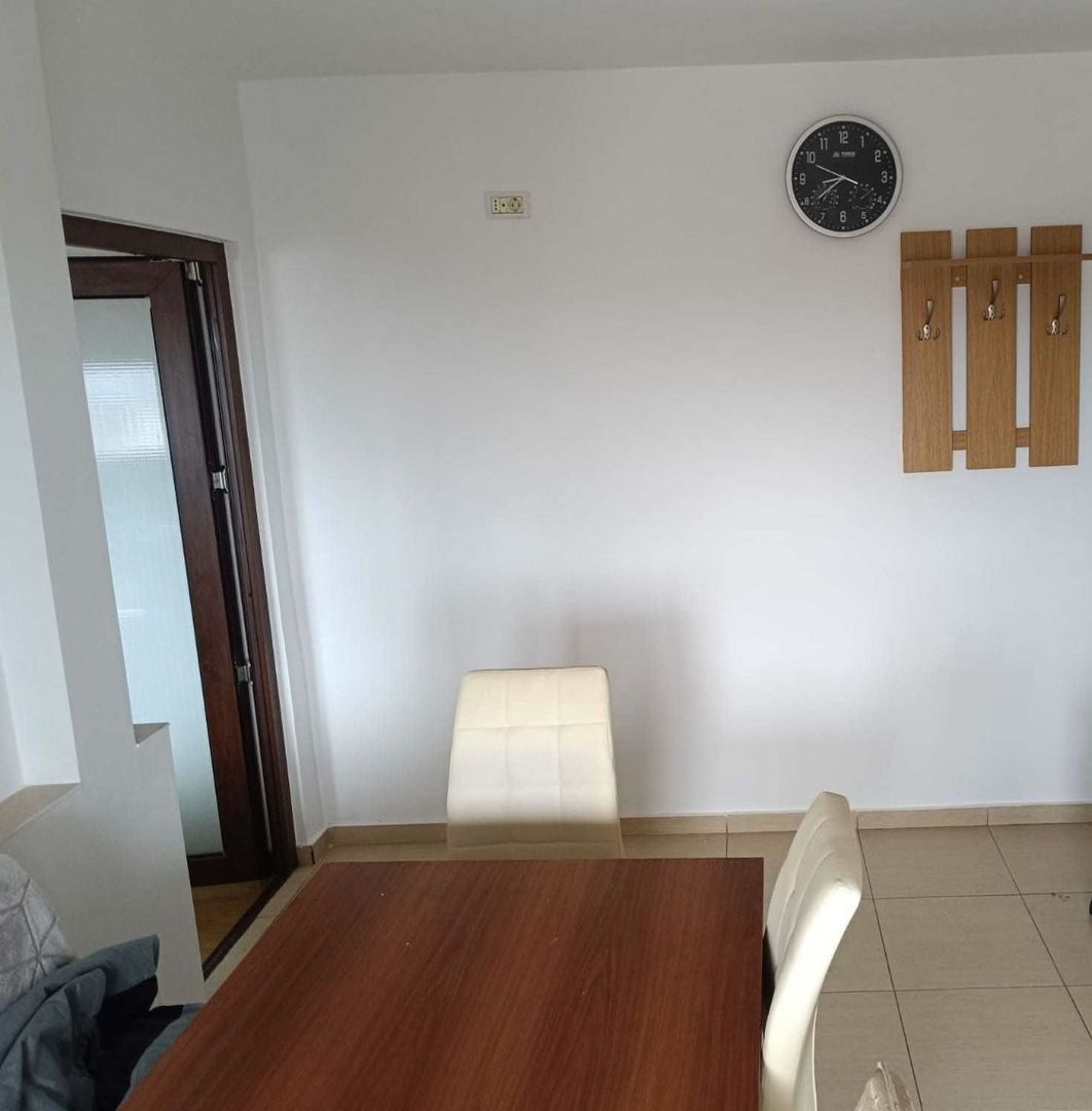 Apartament 2 camere mobilat si utilat zina Energia etaj 4 din 5 - Poză 2