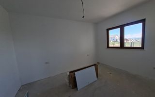 Casa premium 4 camere 2 bai pivnita filigorie teren 550 mp Sura Mare - Poză 8