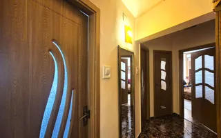 Exclusivitate - Apartament pretabil locuit, toate facilitătile in apropiere - Poză 11