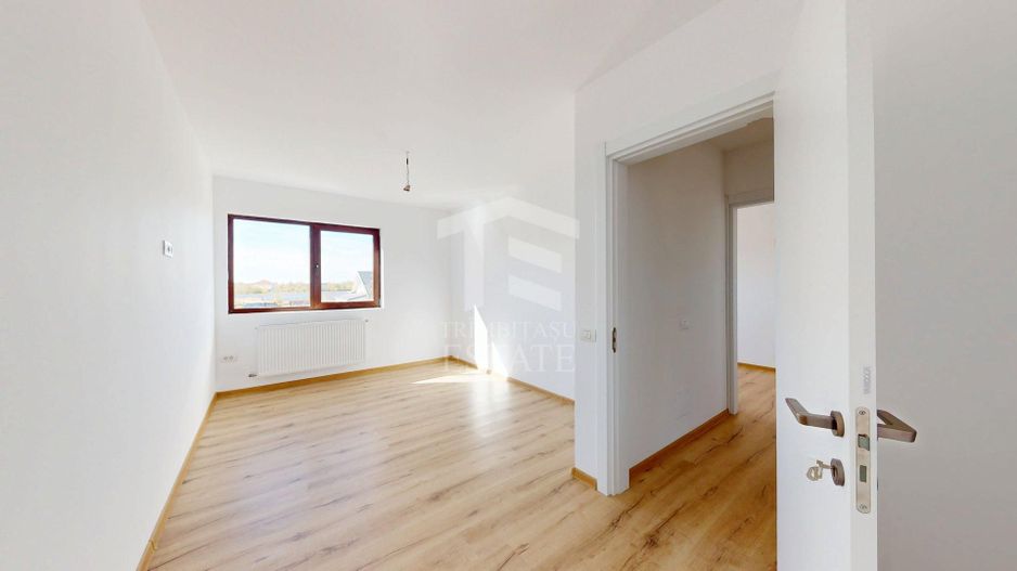 Duplex întreg cu Panouri Solare! Cu 2 intrari! - Poză 16