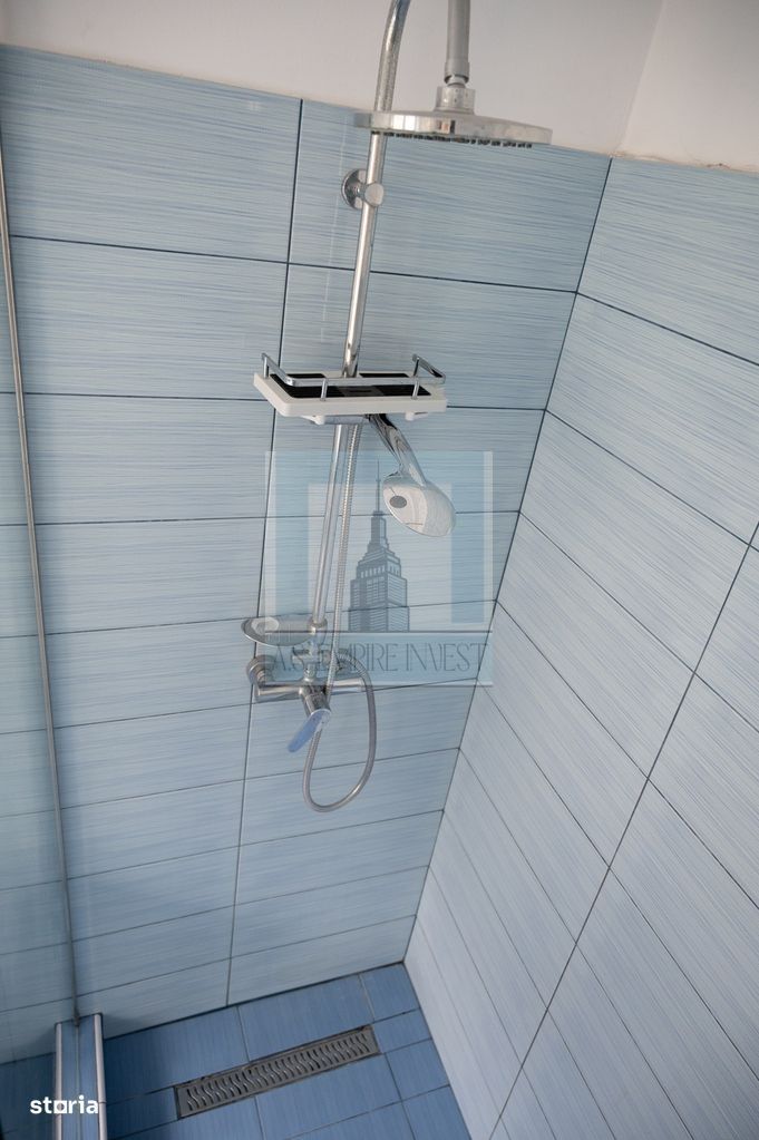 Apartament elegant în zona centrală, cu curte și intrare individuală - Poză 14