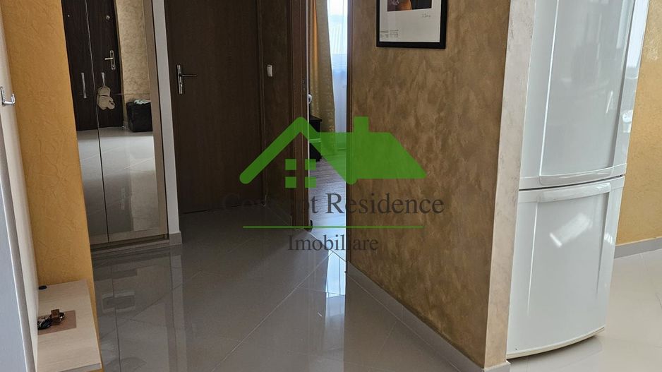 Apartament 3 camere, ultracentral, Bulevardul Traian - Poză 2