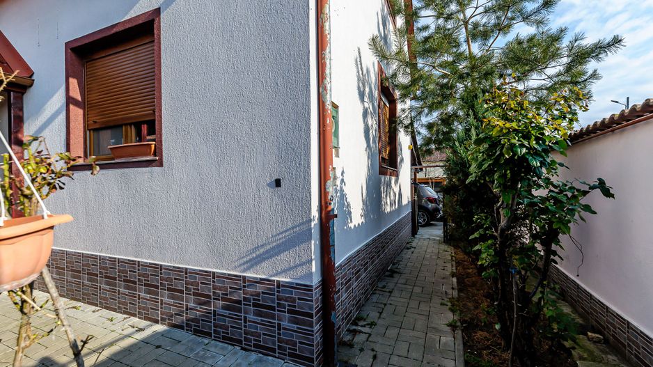 Preț redus! Casă 4 camere, Vladimirescu - Poză 1