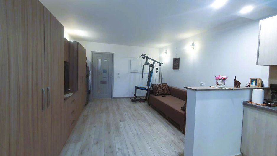 Garsonieră Spațioasă și Modernă, Complet Utilată – Zonă Urbană Excelent Conectat - Poză 2