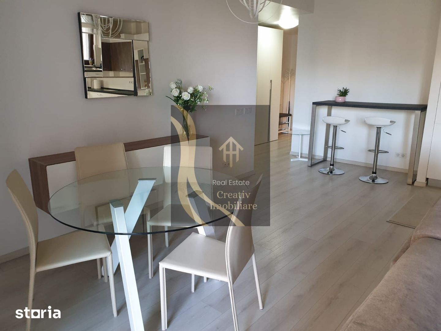 Studio cu gradina proprie - Soho Unirii - Poză 12