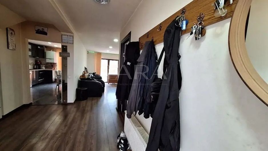 Duplex spațios în zona Edgar Quinet . - Poză 3