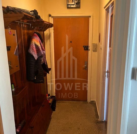 Apartament 3 camere semidecomandat cu balcon Mihai Viteazu - Poză 3