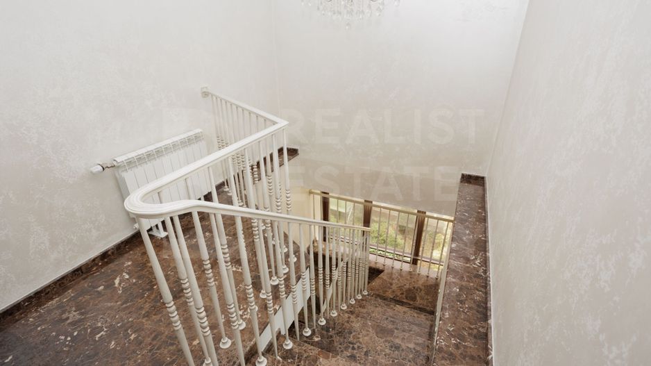 Chirie , casă 180 mp + 6 ari, str. Ghidighici, Buiucani - Poză 8